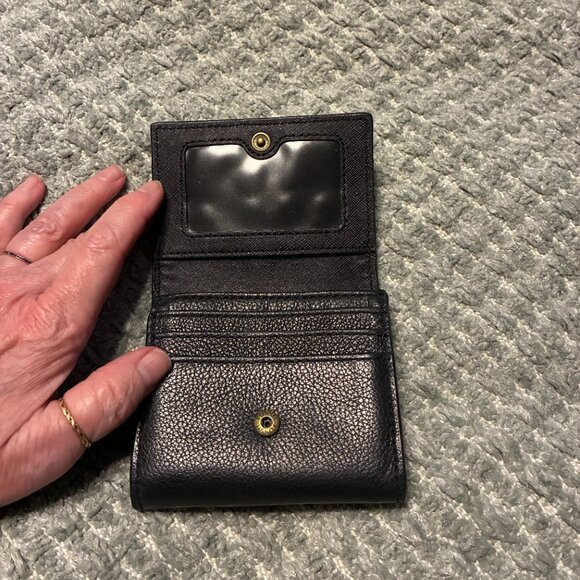 Fossil Brand Small Flap Wallet - Picture 2 of 5